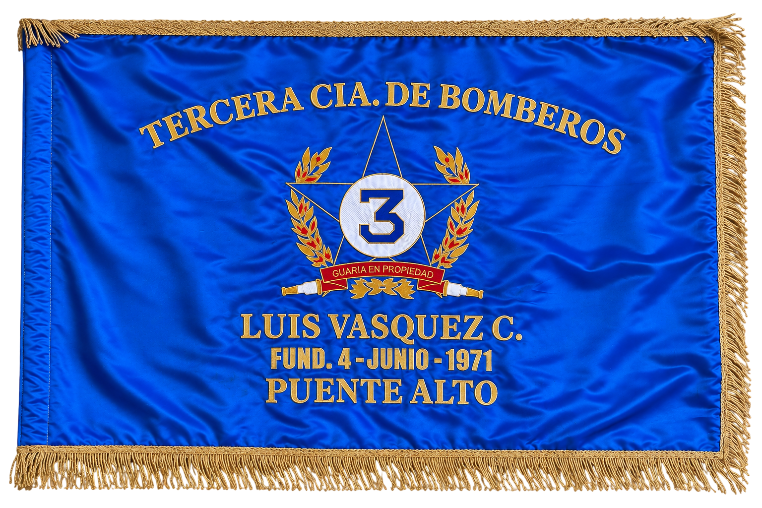 Estandarte institucional para compañía de bomberos en raso azul con flecos dorados y bordado personalizado